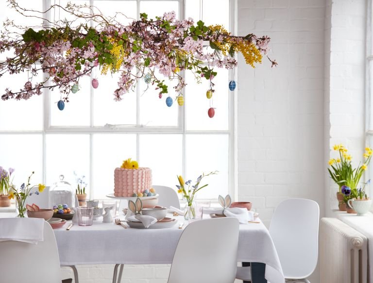 Decorating the Easter bush a traditional decoration idea for
