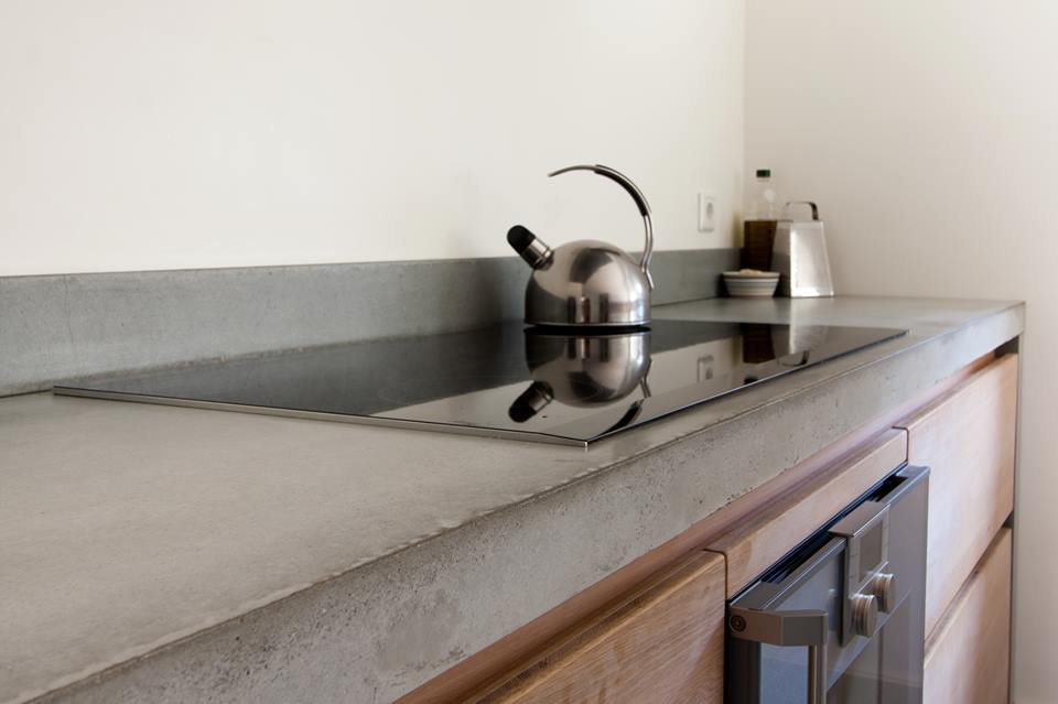 Kitchen worktops made of concrete are again very much in