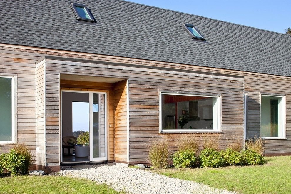 Passive house with simple elegance in New England