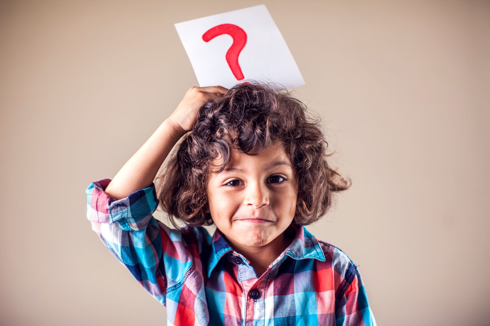 The most exciting childrens questions with suitable answers for parents