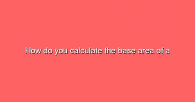 how do you calculate the base area of a square pyramid 10032