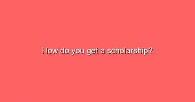 how do you get a scholarship 2 7431