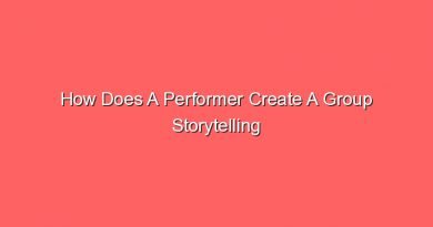 how does a performer create a group storytelling experience 12939