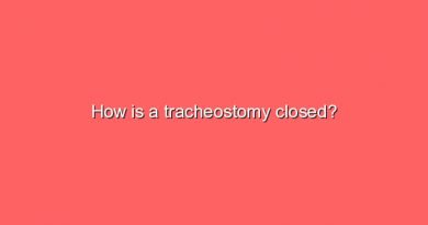 how is a tracheostomy closed 11498