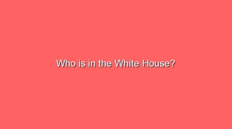 who is in the white house 7771