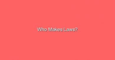 who makes laws 7950