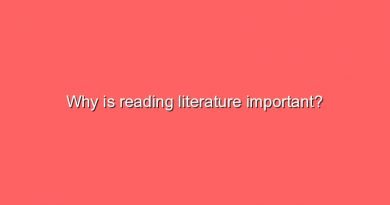 why is reading literature important 9942