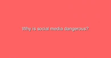 why is social media dangerous 5971